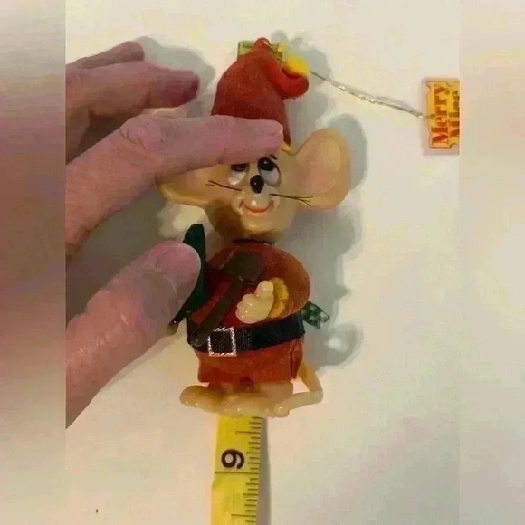 Vintage 1979 Merry Mouse Plastic Christmas Ornament 5” With Tree/Ax Hong Kong - Picture 5 of 8
